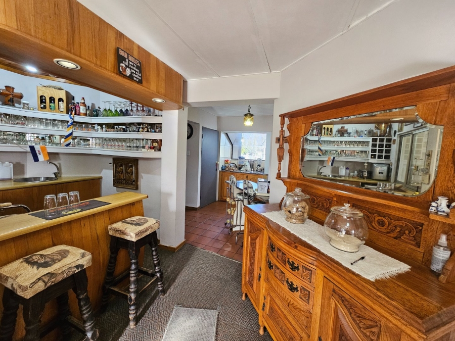 To Let 5 Bedroom Property for Rent in La Provance Free State